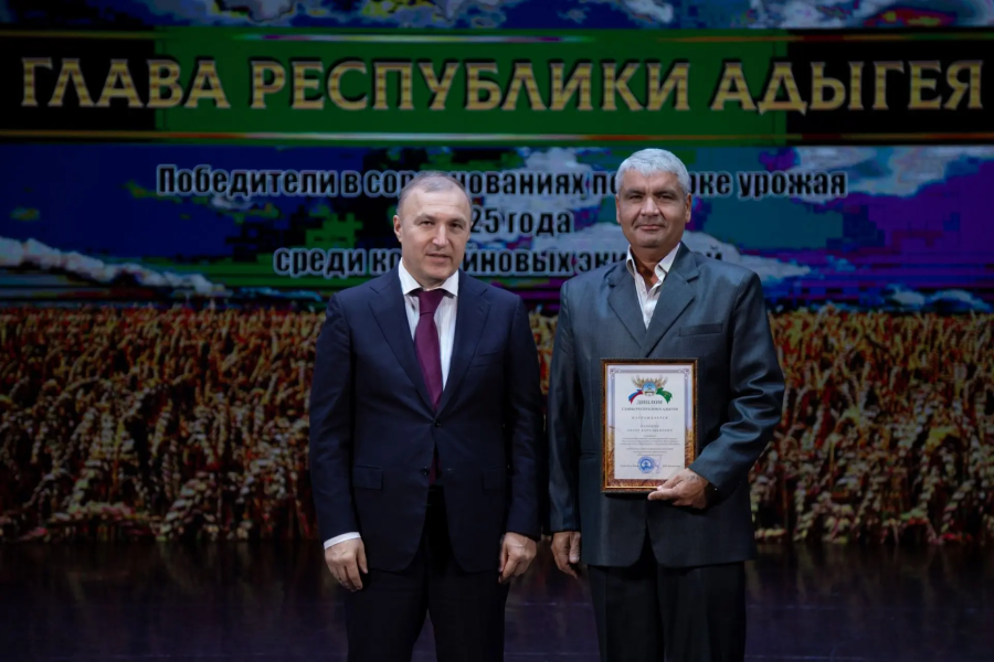 Чествование лидеров уборочной страды