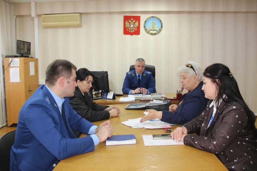 В Адыгее участникам СВО и членам их семей оказывается правовая поддержка