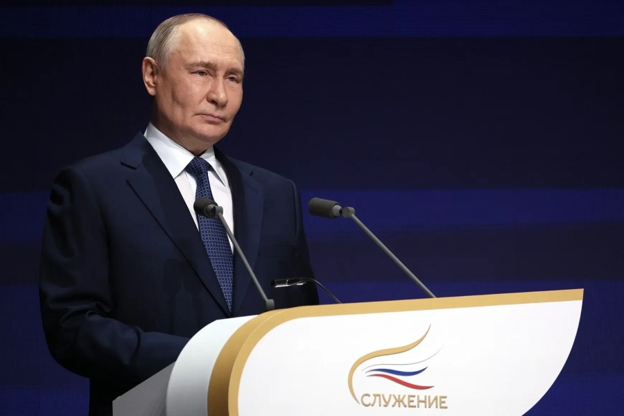 Владимир Путин выступил на Всероссийском муниципальном форуме